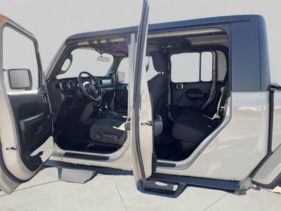 2022 Jeep Gladiator Sport