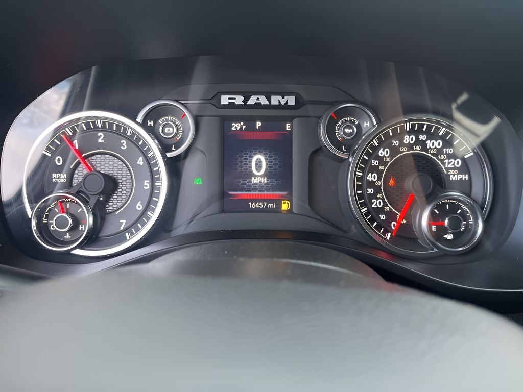 2025 RAM 1500 Big Horn/Lone Star