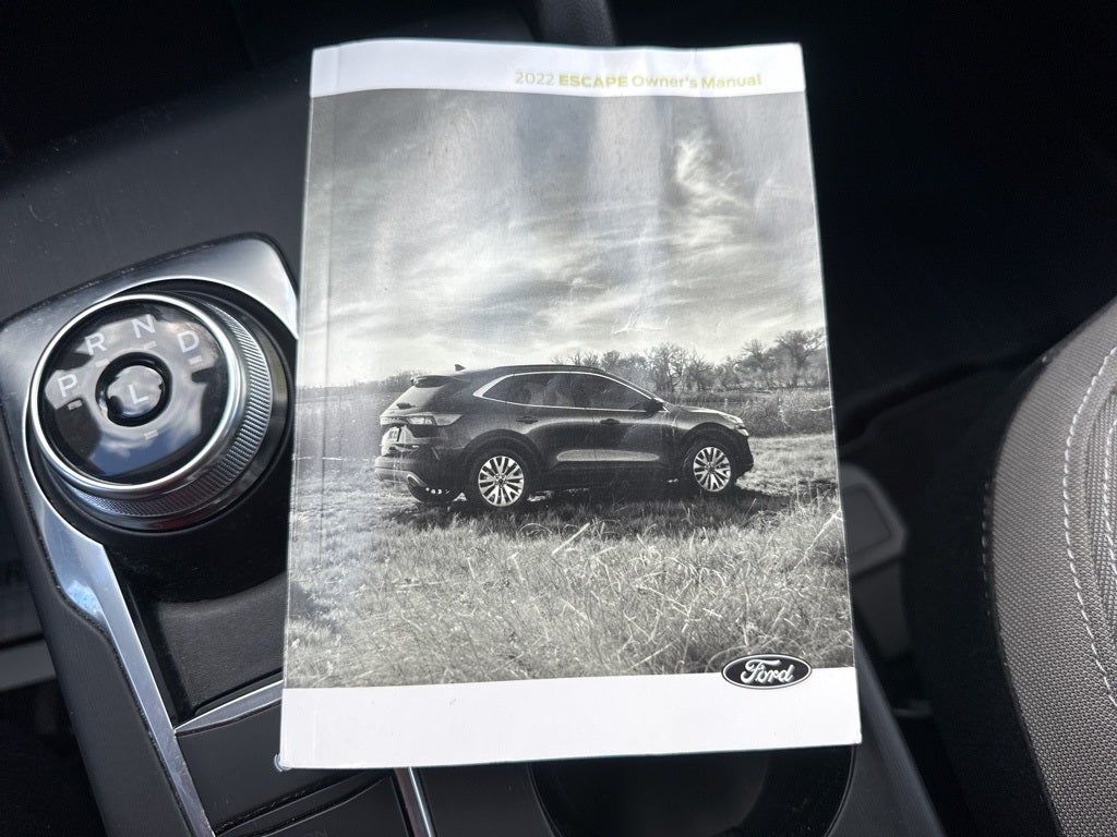 2022 Ford Escape SE