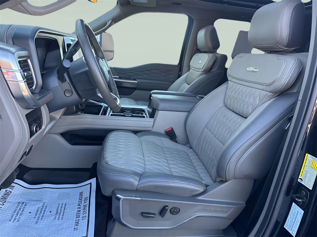 2025 Ford F-350SD Platinum