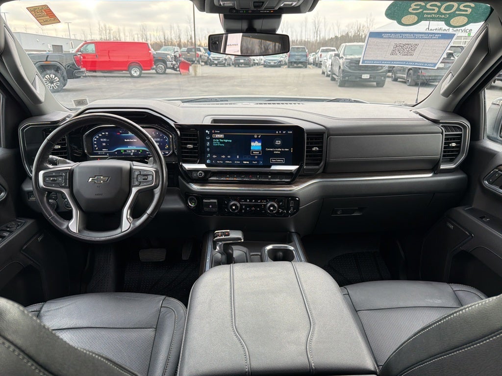 2023 Chevrolet Silverado 1500 RST CARBRAVO!