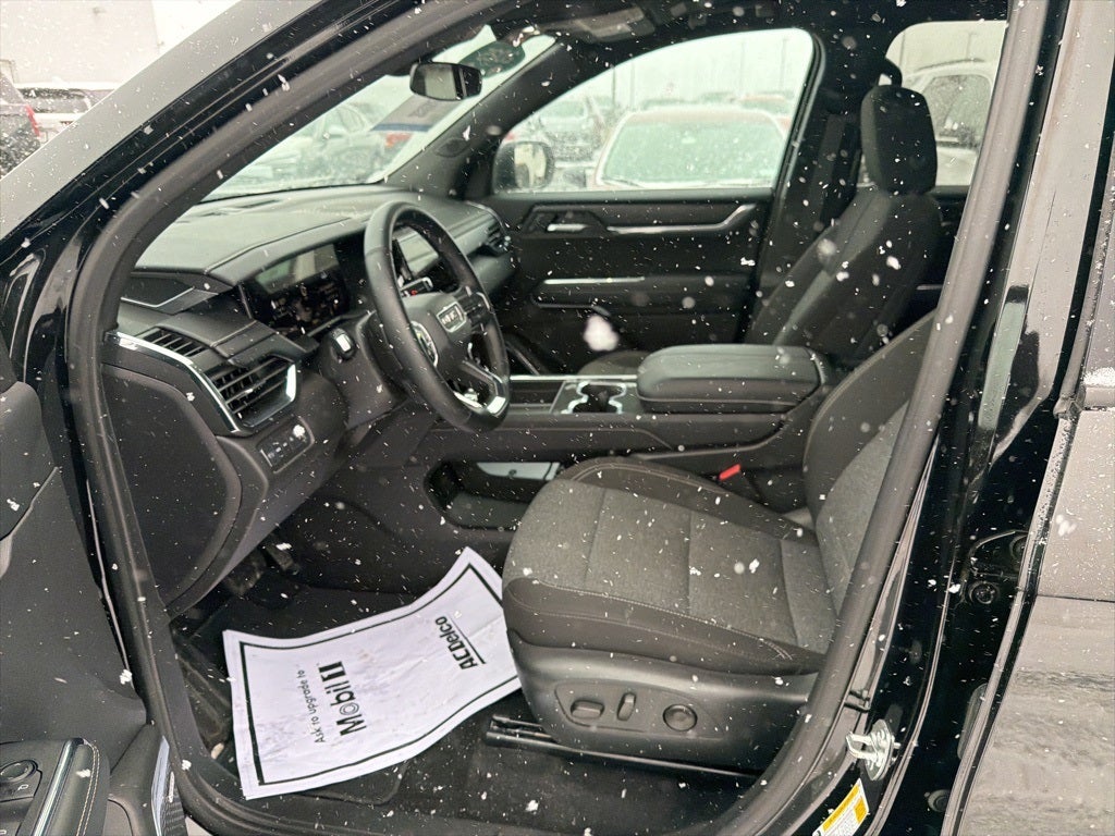 2025 GMC Acadia Elevation CARBRAVO CERTIFIED!