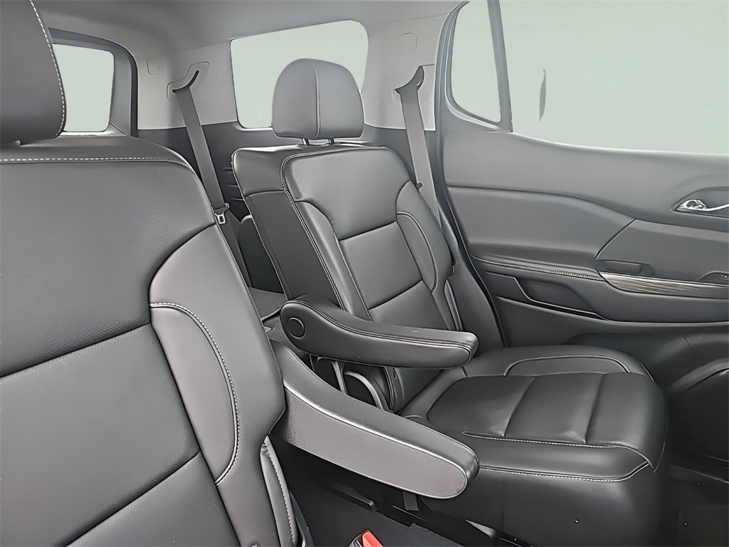 2023 GMC Acadia SLT Fresh Trade! Bose, Remote Start, Heated Seats, Pow