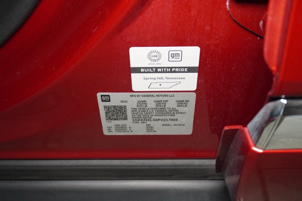 2023 GMC Acadia Denali