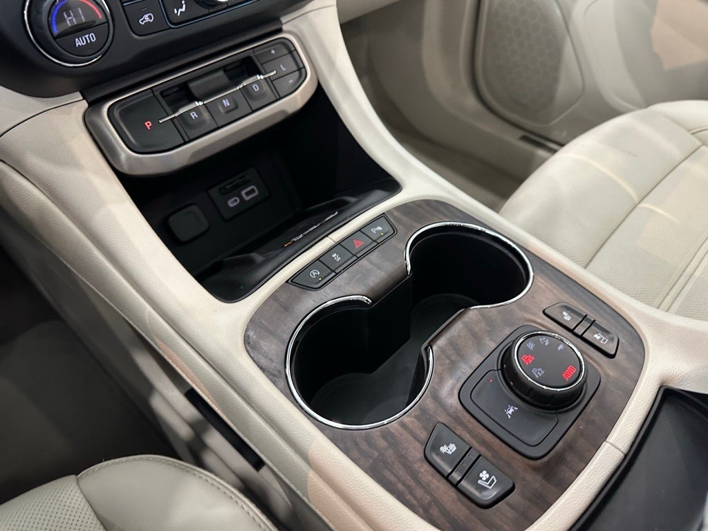 2023 GMC Acadia Denali Ultimate Package