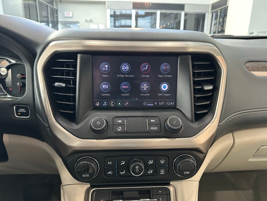 2023 GMC Acadia Denali Ultimate Package