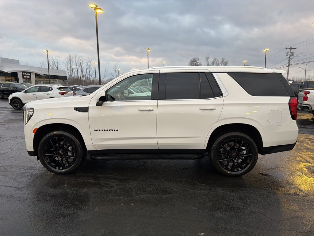 2023 GMC Yukon SLE CARBRAVO!