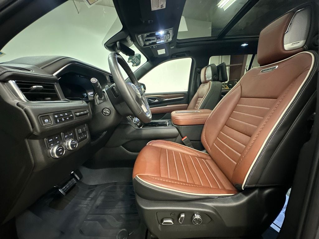 2024 GMC Yukon Denali Ultimate CARBRAVO CERTIFIED