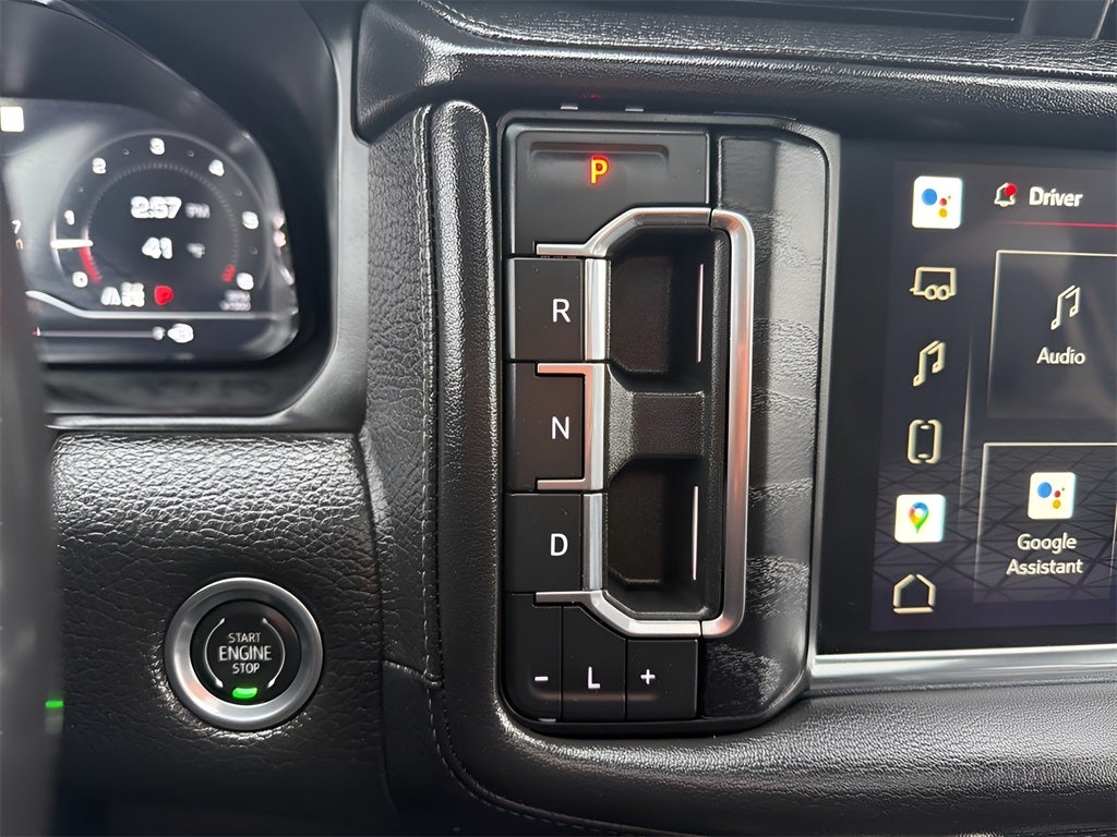 2022 GMC Yukon XL Denali CARBRAVO!