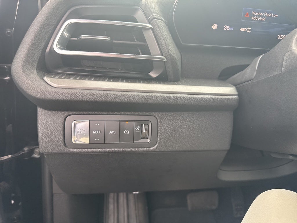 2024 Chevrolet Traverse LT 2LT