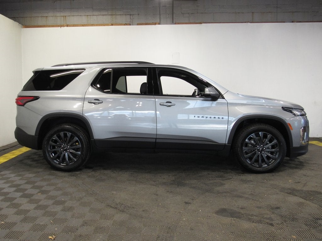 2023 Chevrolet Traverse RS CARBRAVO CERTIFIED