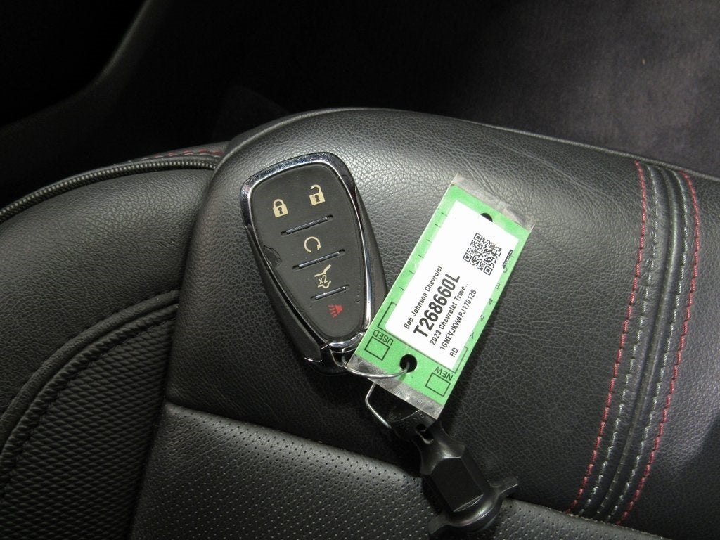 2023 Chevrolet Traverse RS CARBRAVO CERTIFIED