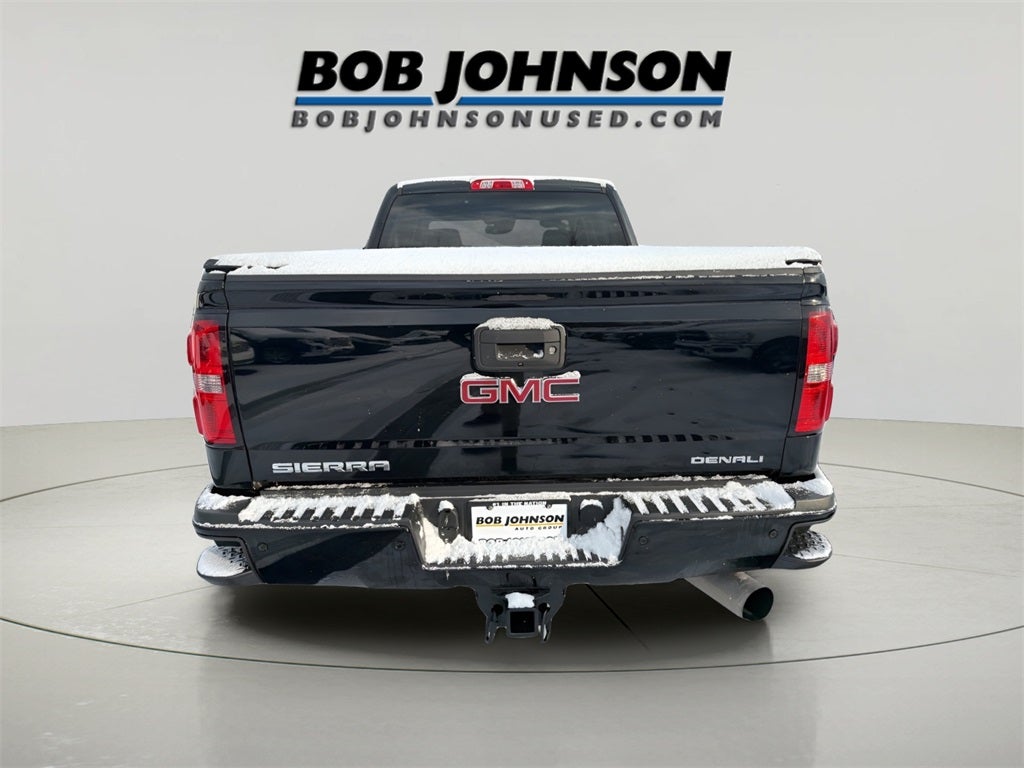 2017 GMC Sierra 2500HD Denali CARBRAVO!