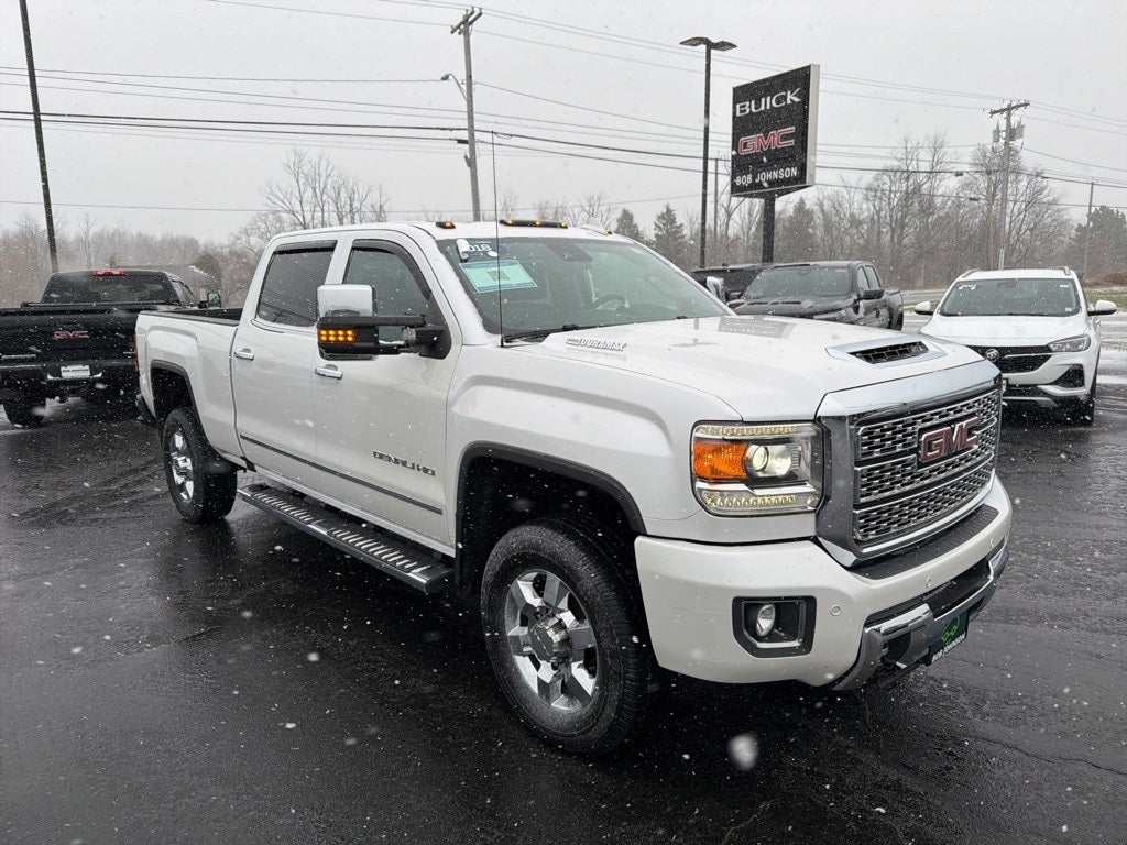 2018 GMC Sierra 3500HD Denali CARBRAVO!