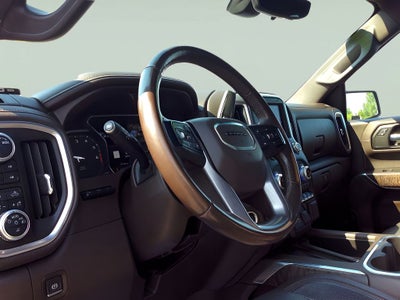 2020 GMC Sierra 1500 Denali With MATCHING FIBERGLASS CAP