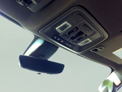 2020 GMC Sierra 1500 Denali With MATCHING FIBERGLASS CAP