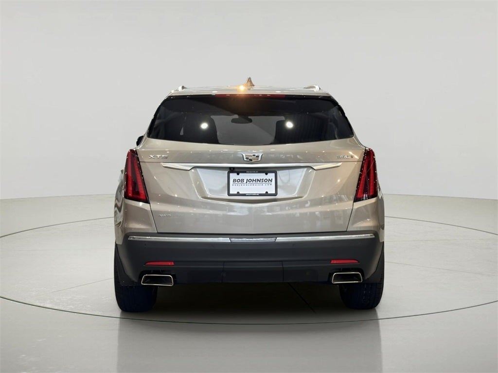2022 Cadillac XT5 Luxury