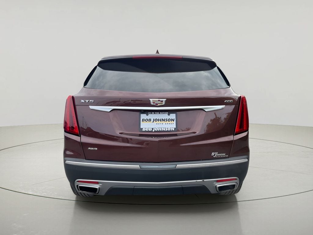 2022 Cadillac XT5 Premium Luxury