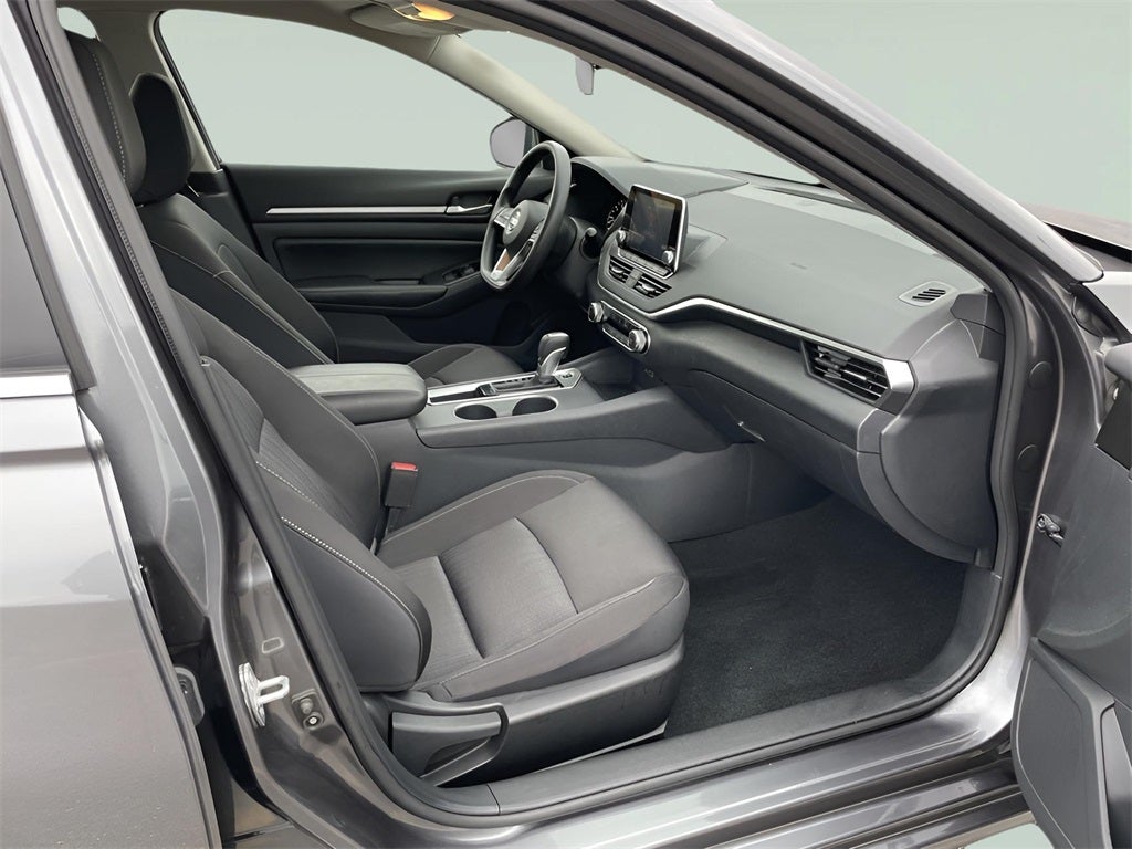 2022 Nissan Altima 2.5 SV Certified