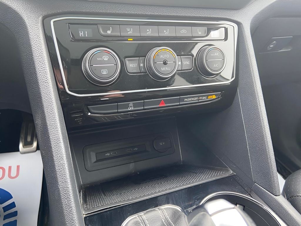 2022 Volkswagen Atlas 3.6L V6 SEL R-Line