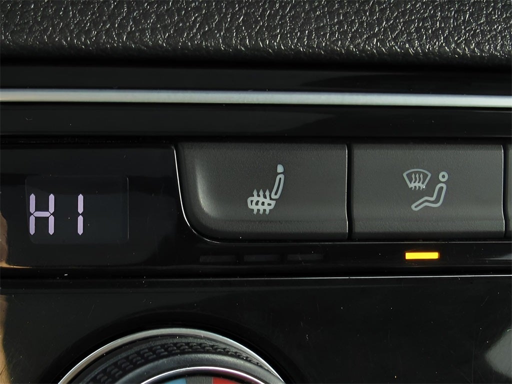 2021 Volkswagen Atlas Cross Sport 2.0T SEL CARBRAVO CERTIFIED