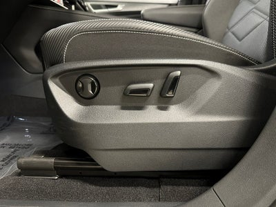 2025 Volkswagen Atlas Cross Sport 2.0T SE w/Technology CarBravo Certified