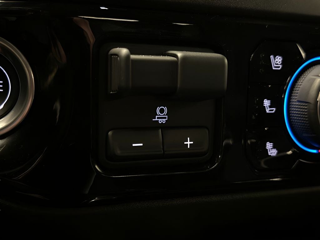 2022 Chevrolet Silverado 1500 LTZ CARBRAVO CERTIFIED