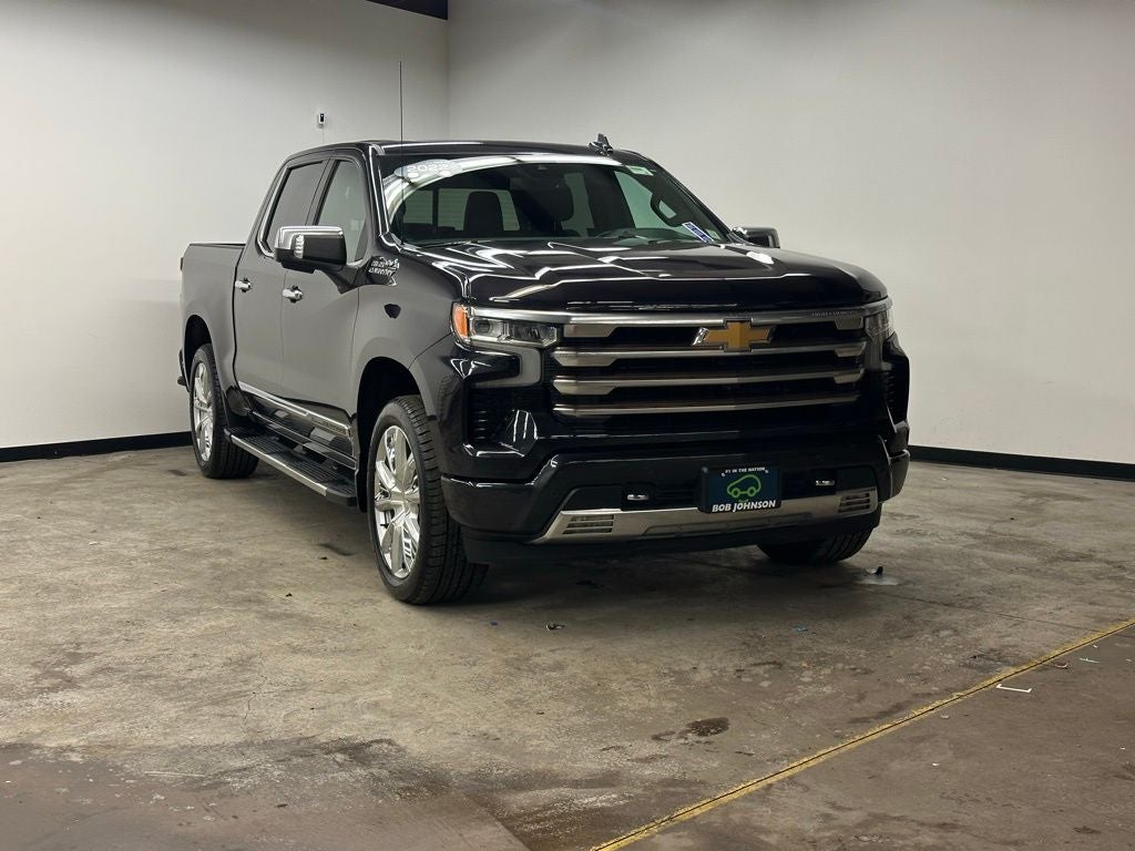2022 Chevrolet Silverado 1500 High Country CARBRAVO CERTIFIED