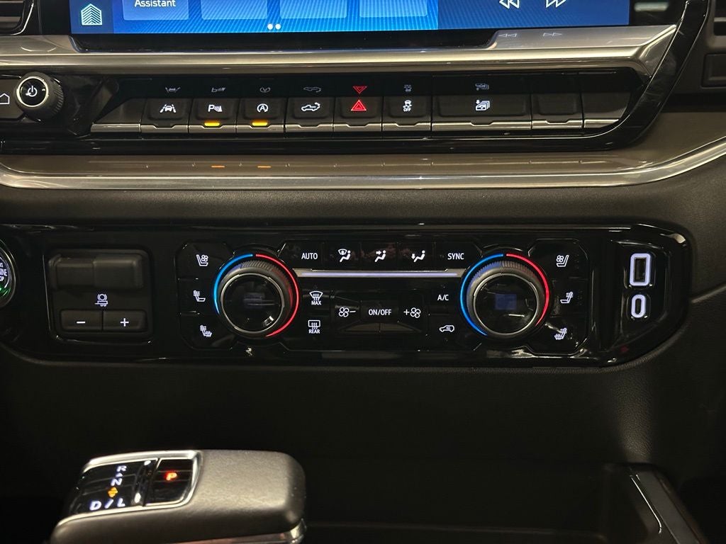 2022 Chevrolet Silverado 1500 High Country CARBRAVO CERTIFIED