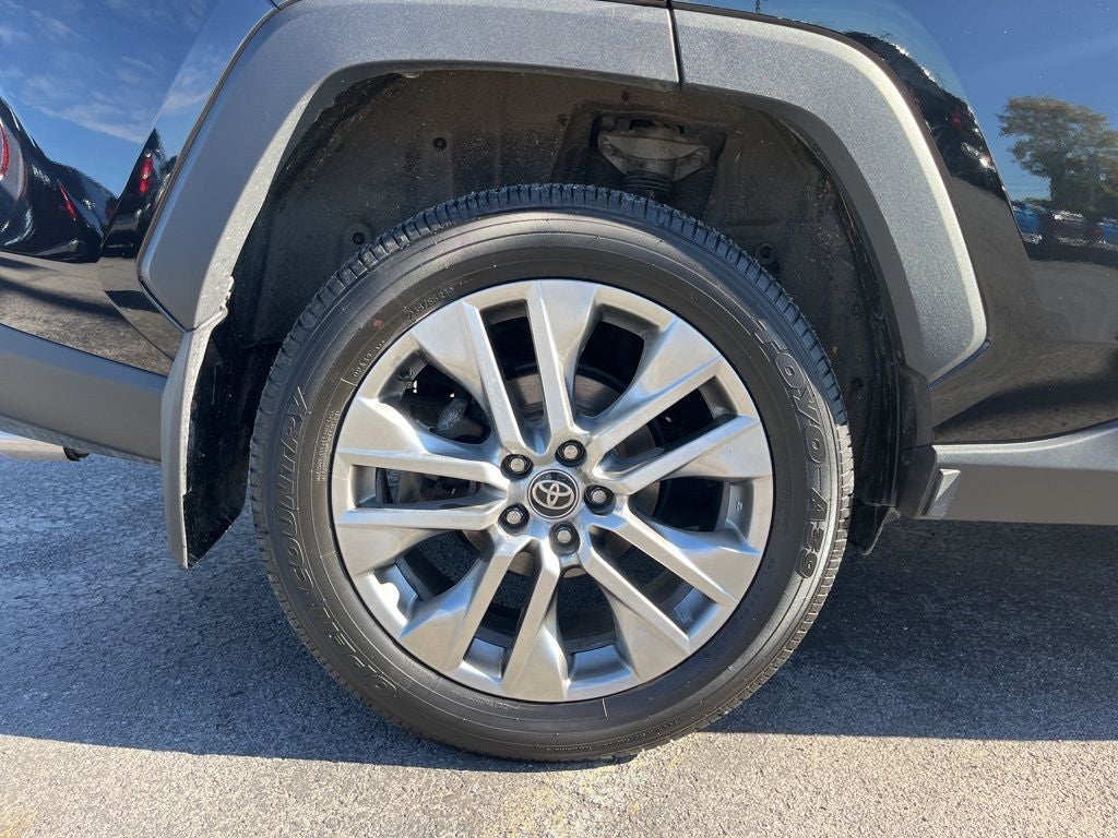 2023 Toyota RAV4 XLE Premium