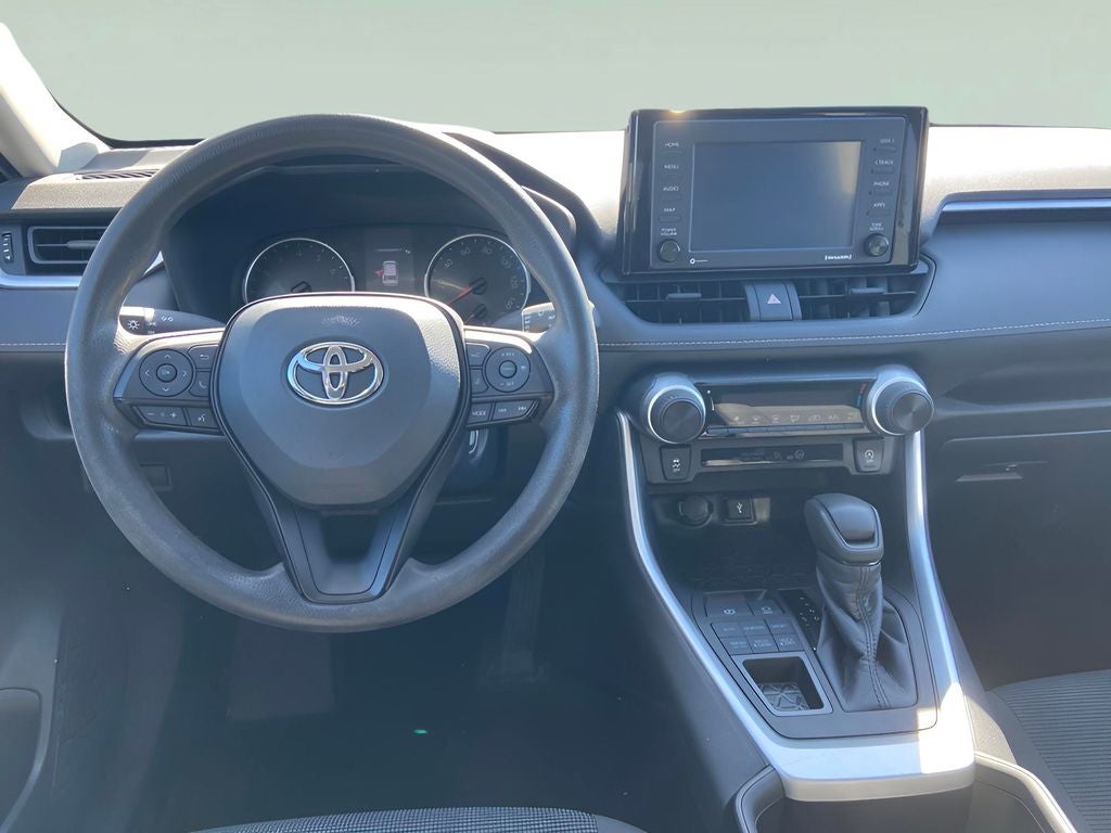 2022 Toyota RAV4 LE 1 Owner 4WD Only 39865 Miles