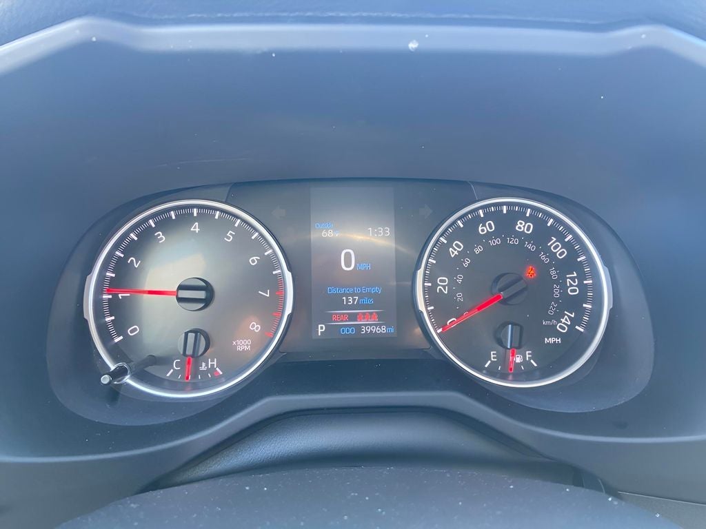 2022 Toyota RAV4 LE 1 Owner 4WD Only 39865 Miles