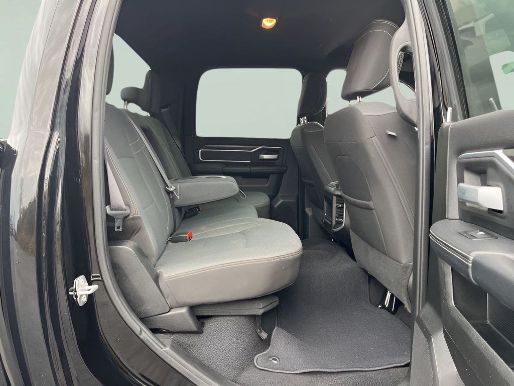 2022 RAM 3500 Big Horn NIGHT EDITION/5TH WHEEL/DUALLY