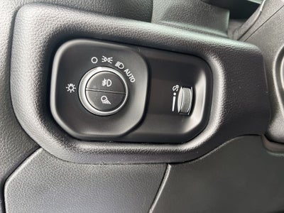 2024 RAM 2500 Big Horn LVL 1 NIGHT EDITION