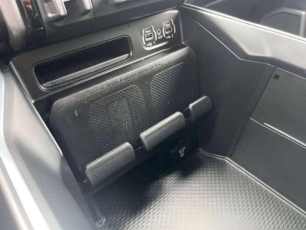 2022 RAM 2500 Laramie NIGHT EDITION