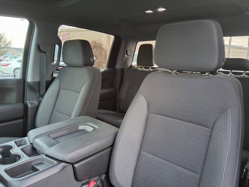 2022 Chevrolet Silverado 1500 LTD LT Heated Seats Heated Steering Wheel 20" wheels!