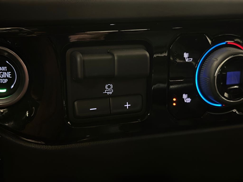 2024 Chevrolet Silverado 1500 LT Trail Boss CARBRAVO CERTIFIED