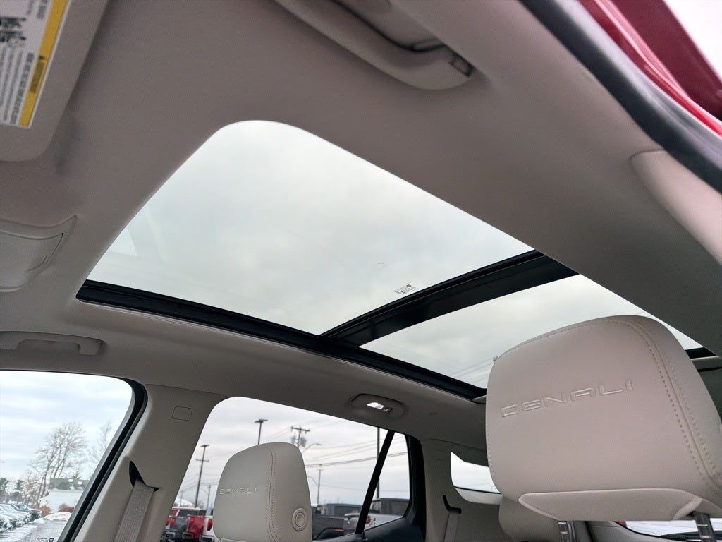 2023 GMC Terrain Denali