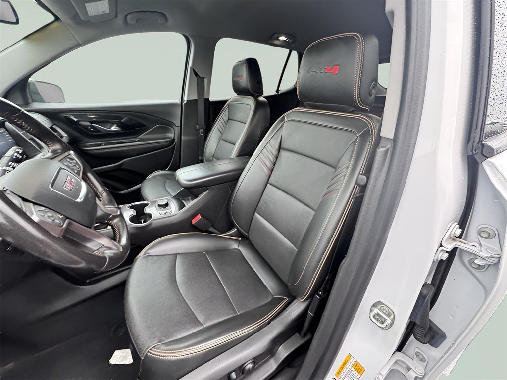 2022 GMC Terrain AT4