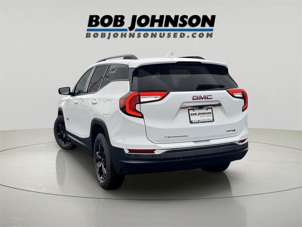 2022 GMC Terrain AT4