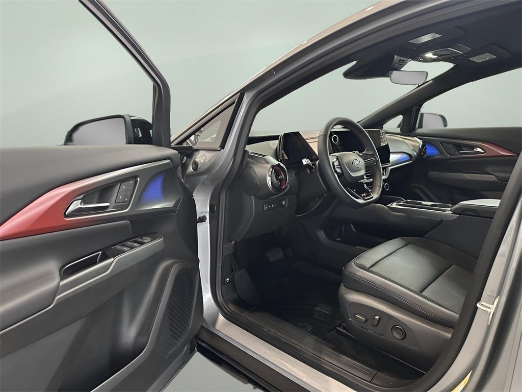 2025 Chevrolet Equinox EV RS Original MSRP $51,750