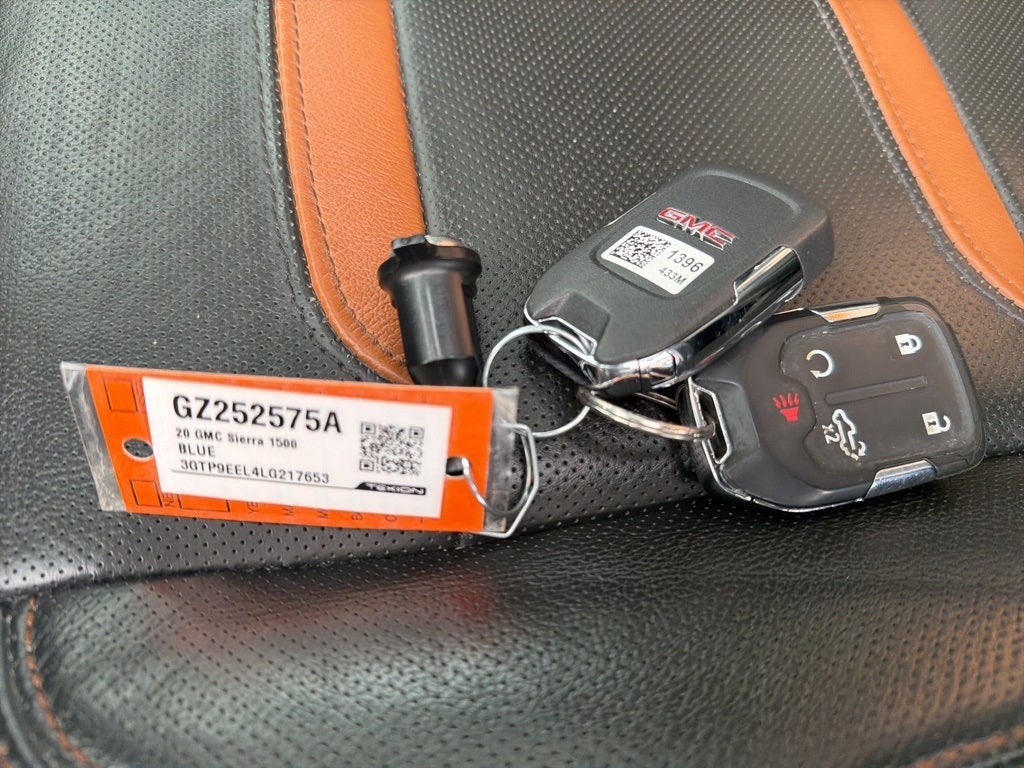 2020 GMC Sierra 1500 AT4 CARBRAVO CERTIFIED!