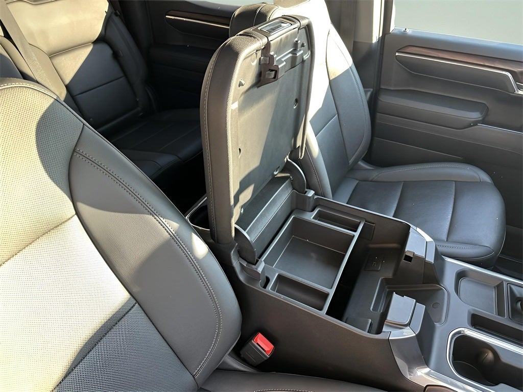 2023 GMC Sierra 1500 SLT Premium Plus Package