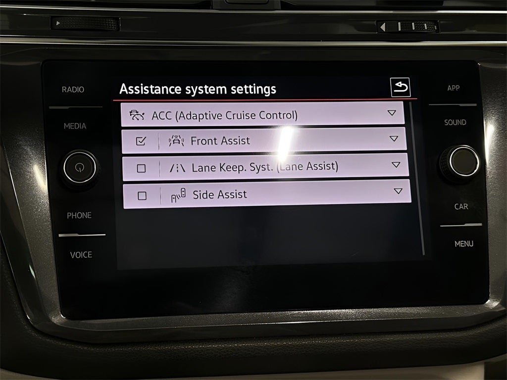 2022 Volkswagen Tiguan 2.0T SE R-Line Black CarBravo