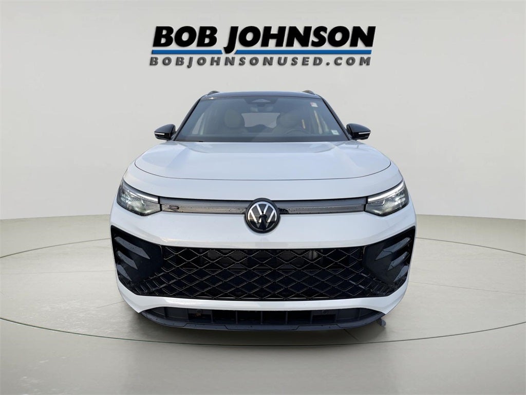 2025 Volkswagen Tiguan 2.0T SE R-Line Black Certified