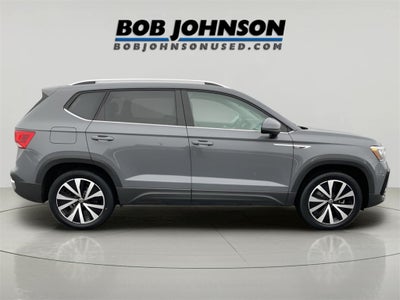 2022 Volkswagen Taos 1.5T SE Certified