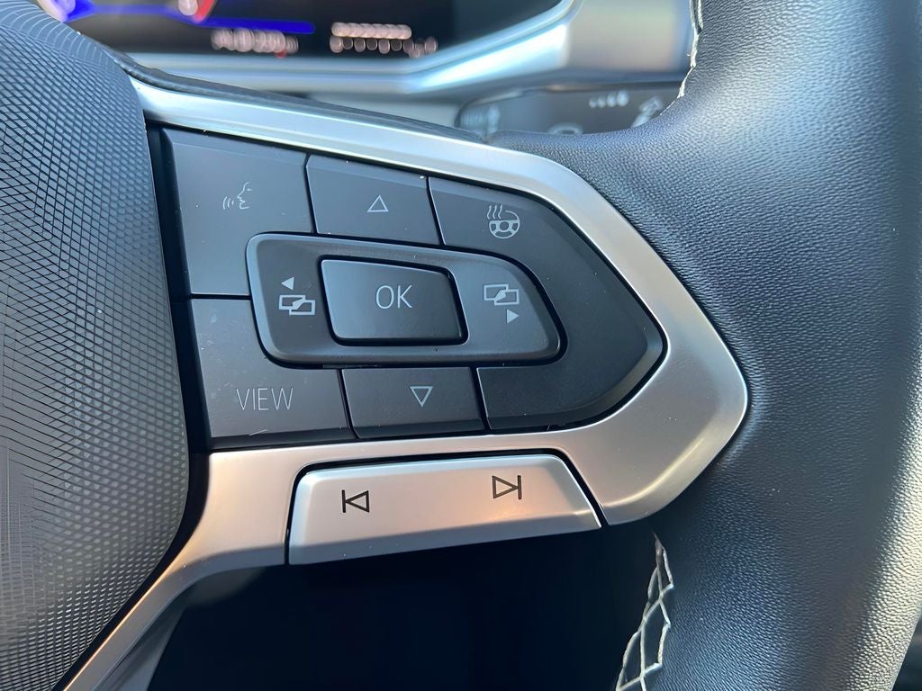 2025 Volkswagen Taos 1.5T SE