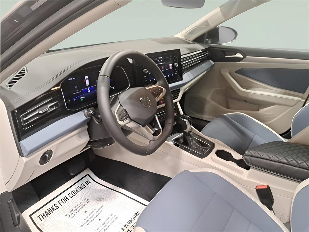 2025 Volkswagen Jetta 1.5T SE Sunroof Heated Seats