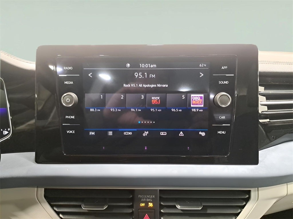 2025 Volkswagen Jetta 1.5T SE Sunroof Heated Seats