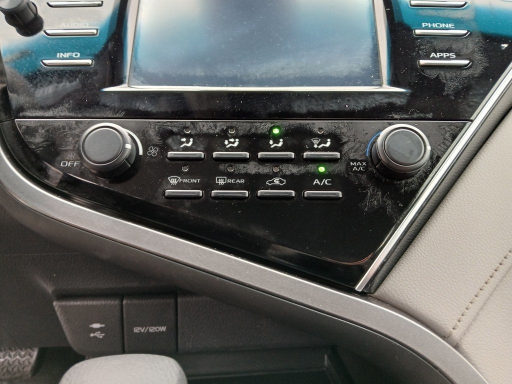 2018 Toyota Camry LE